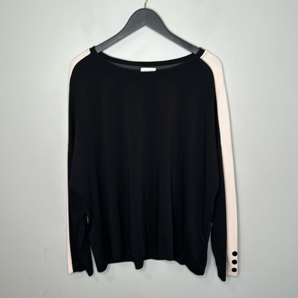 Laura Black and Cream Medium Weight Contrast Long Sleeve Sweatshirt